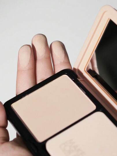 Make Up For Ever مسحوق أساس بشرة HD من ميك أب فور إيفر - 1Y04 - ألابستر الدافئ - 11 جرام - 0.388 أونصة سائلة