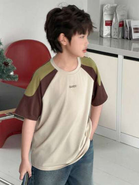 Dazy Kids قميص تي شيرت فضفاض بأكمام راجلان مطبوع عليه حرف للأولاد المراهقين، ملابس كاجوال للصيف والتنقل اليومي، موضة الشارع الربيعية