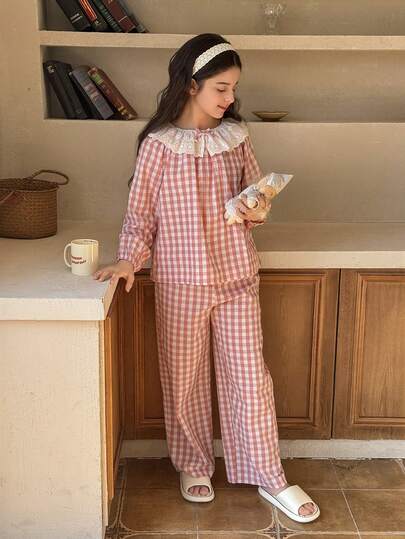 Dazy Kids طقم بيجامة ملابس علوية بكشكشة مربعات وبنطلون للفتيات المراهقات