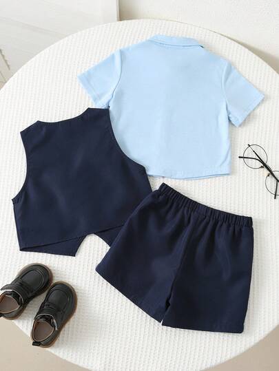 SHEIN 3 قطع طقم ملابس رسمي للأطفال الصبيان يتكون من صدرية بياقة على شكل حرف V + شورت + قميص كم قصير مزين بربطة عنق وأزرار أمامية