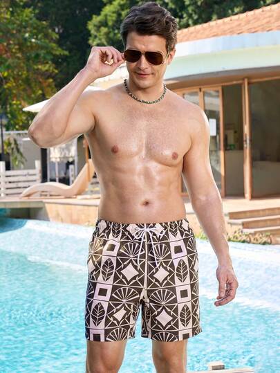 Manfinity Swimmode شورت كاجوال للرجال بخصر رباط مطبوع بالكامل للشاطئ