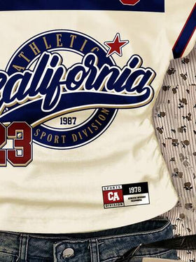 SHEIN بلوزة قطنية كاجوال بياقة طاقم مجعدة بطبعة رياضية كولومبية رقم 23 للبنات المراهقات، مناسبة للصيف والعودة إلى المدرسة