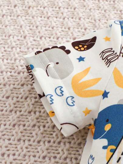 SHEIN Playful Pals رومبير رضيع ولد مطبوعة بطبعة ديناصور لطيفة وناعمة ومريحة، مناسبة للارتداء اليومي، هدية عيد