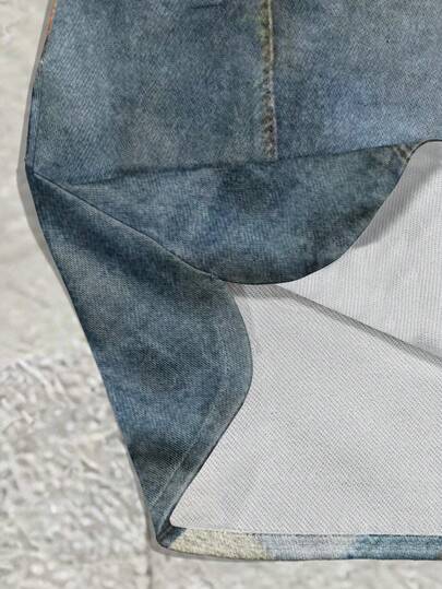SHEIN طقم تي شيرت وشورت كاجوال للرجال مطبوع بطباعة الجينز ذو ألوان متباينة، صيفي