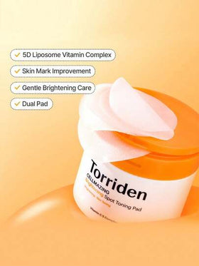 Torriden وسادات القطن المضيئة والمخفضة للبقع (70 وسادة) من Cellmazing، تضيء البشرة وتقلل من الخمول، تستهدف علامات حب الشباب والبقع الداكنة، تقشير لطيف، تنعم البشرة، ترطب وتساعد على تقوية حاجز البشرة، مناسبة لجميع أنواع البشرة للاستخدام اليومي.