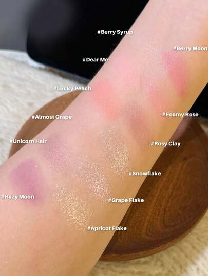 HOLIKA HOLIKA ظلال العيون المفضلة لدي ذات البريق، 002 فتات العنب، ملمس مسحوق خفيف الوزن، مدمج بسلاسة، لون دائم، بحجم جيب، تطبيق بأطراف الأصابع، لا يتكتل، إعادة لمسه في أي وقت، ضروري للسفر، فعال في تقليل التورم، مكياج بسيط في 5 دقائق، مستحضرات تجميل كورية،