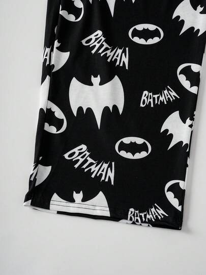 BATMAN X SHEIN طقم ملابس رياضية للرجال بطبعة الخفافيش بياقة دائرية وأكمام طويلة وبنطلون، موسم الخريف