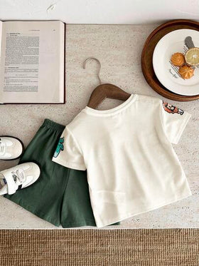 SHEIN مجموعة ملابس علوية وشورت كاجوال للأطفال الرضع بنات/أولاد بطبعات حيوانات بألوان الكريون، فضفاضة بياقة مستديرة، مناسبة للارتداء في الربيع والصيف، قطعتان/مجموعة