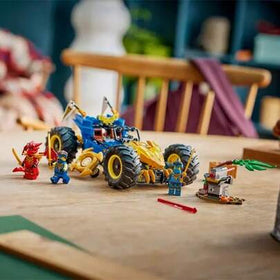 LEGO لعبة بناء سيارة جاي المتحولة من ليغو نينجاجو للأولاد والبنات - سيارة لعب بوضعين للعب للأطفال من عمر 8 سنوات فما فوق - مع الشخصيات جاي، نيا، كاي بشكل تنين، وشخصيتين إضافيتين - فكرة هدية لأعياد الميلاد - 71856