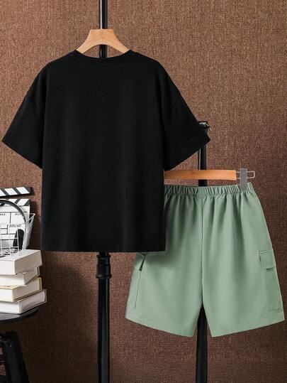 SHEIN مجموعة قميص كم قصير مطبوع بلاعب كرة السلة وشورت كاجوال رياضي، مناسبة للاستخدام اليومي والمدرسة والسفر والرياضة في فصلي الربيع والصيف، 2 قطعة/طقم