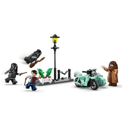 LEGO لعبة بناء ليغو هاري بوتر هاغريد وهاري يهربان من بريفيت درايف - لعبة تظاهر للأولاد والبنات، من عمر 8 سنوات فما فوق - مع دراجة نارية هاغريد المصغرة و4 شخصيات مصغرة - هدية لأعياد الميلاد - 76459
