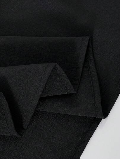 SHEIN فستان بناتي بقصة الكتف المنحرفة مع ربطة عقدة، من قماش منسوج باللون الأسود