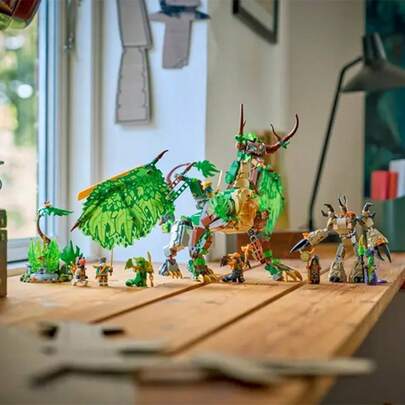 LEGO لعبة بناء ليغو نينجاغو تنين الحياة للأولاد والبنات - لعبة تنين قابل للتحريك وطقم ألعاب للأطفال، من عمر 9 سنوات فما فوق - مع ميكانيكي صغير و8 شخصيات صغيرة للعب التمثيلي - فكرة هدية لأعياد الميلاد - 71859