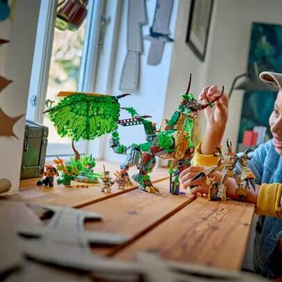 LEGO لعبة بناء ليغو نينجاغو تنين الحياة للأولاد والبنات - لعبة تنين قابل للتحريك وطقم ألعاب للأطفال، من عمر 9 سنوات فما فوق - مع ميكانيكي صغير و8 شخصيات صغيرة للعب التمثيلي - فكرة هدية لأعياد الميلاد - 71859