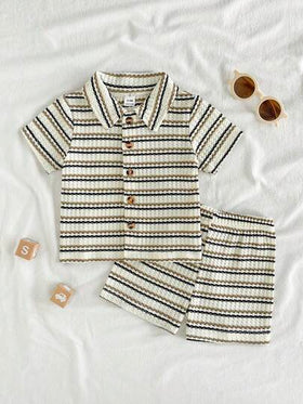 SHEIN Vintaside Kids ملابس أطفال حديثي الولادة إلى عام واحد، بلوزة كم قصير وشورت بلون المشمش، قماش ذو ملمس مناسب لارتداء الأطفال في الصيف، يضيف ملمسًا وجودة إلى الملابس