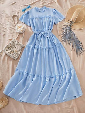 SHEIN فستان قصير الأكمام مزين بأزرار ياقة، قطع ملونة، نسيج جاكار على الحافة