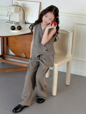 Dazy Kids بدلة أنيقة للفتيات المراهقات تتكون من جاكيت بياقة على شكل حرف V بدون أكمام وبنطال طويل