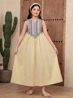 SHEIN رمضان فستان بناتي مراهقة فضفاض كاجوال بسيط مريح بياقة دائرية بتصميم رقعي بألوان متباينة بدون أكمام