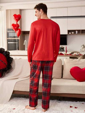 CoupledUp مجموعة بيجامة مربعات قلب للرجال 2 قطعة، ملابس منزلية للأزواج