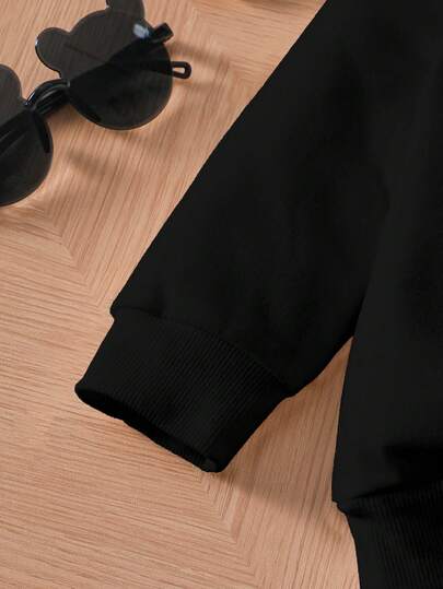 SHEIN مجموعة من قطعتين للأطفال الرضع والصغار من الجنسين 0-3 سنوات، تتكون من ملابس علوية كاجوال بأكمام طويلة وياقة مستديرة باللون الأزرق للربيع/الخريف وبنطال أبيض مطبوع عليه حرف مزيف من الدنيم، مجموعة مريحة للخارج والكاجوال والرياضة والحفلات