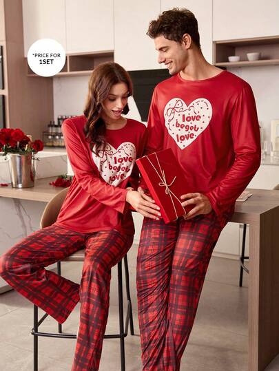 بيجامة رجالية طويلة الأكمام مطبوعة بقلوب وألوان متباينة مربعات