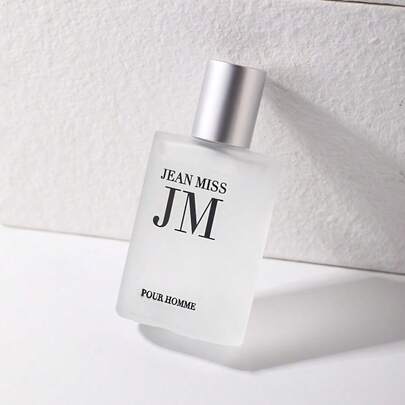 مجموعة من 3 علب هدايا عطرية، "علبة هدايا عطر ميأو ياو جيكينغ"، كل زجاجة تحتوي على 30 مل * 3، سائل عطري بدون لهب، له تأثير منعش ومريح، مناسب جدًا للهدايا. منتج عالي الجودة، له تأثير رائع في إزالة الروائح وتعزيز العطر.