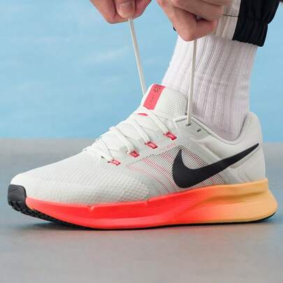 Nike أحذية رياضية رجالية RUN SWIFT 3، أحذية تدريب لياقة بدنية ماصة للصدمات