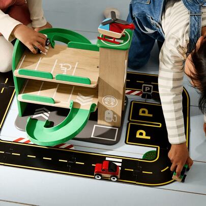 IKEA مجموعة ألعاب سيارات LILLABO Tetra Pak (4 قطع)، متعددة الألوان، قابلة للفصل والتركيب، تتضمن 4 نماذج سيارات شهيرة، مناسبة للأعمار من 3 سنوات فما فوق، لعبة تفاعلية بين الوالدين والطفل لتنمية المهارات الاجتماعية والمعرفية