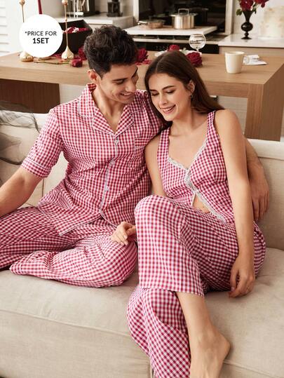 CoupledUp طقم بيجامة أساسي بسيط بطبعة المربعات الأحمر بأسلوب INS مناسب للارتداء المنزلي