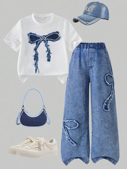 بلوزة بأكمام قصيرة بيضاء + بنطلون جينز مع فيونكة، طقم من قطعتين، مزين بفراشة على الصدر وتطريز فراشة على البنطلون، بتصميم أنيق وحيوي، مناسب للخروجات اليومية والعب والشاي بعد الظهر