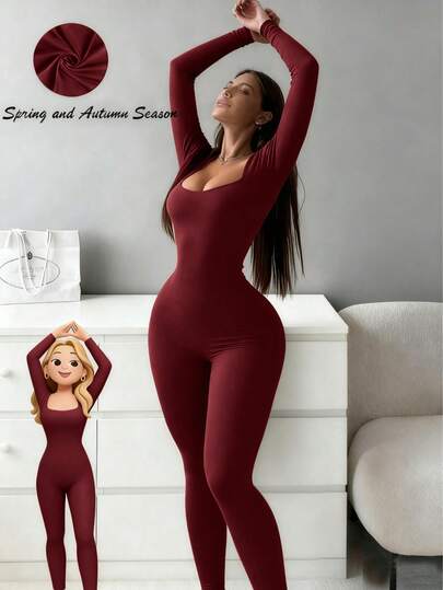 جمبسوت يوجد حزام شكل حرف U للرقبة وأكمام طويلة مناسبة للربيع والخريف