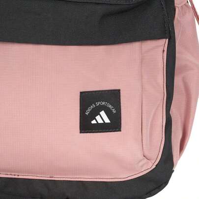 Adidas حقيبة ظهر للنساء MH MATERIAL BP، مريحة ومتعددة الاستخدامات، مناسبة للتنقل والأنشطة الخارجية والاستخدام اليومي والرياضة والطلاب، KR5116