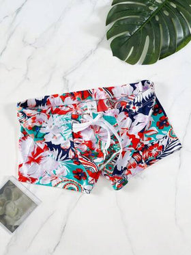 Manfinity Swimmode سروال سباحة رجالي بخصر مربوط بسحاب مطبوع بالزهور