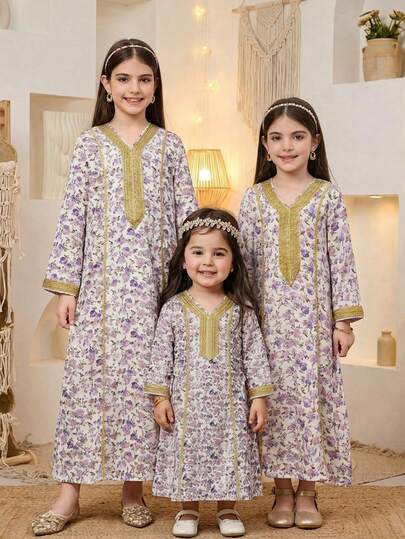SHEIN فستان كاجوال عربي بأكمام طويلة للفتيات، بطبعات زهرية ولوحات ملونة، متواضع وفضفاض بياقة على شكل حرف V، مزين بتطريز زهري وشراريب، باللونين الوردي والبيج، مناسب للربيع والصيف والعطلات