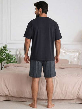 DAZY بيجامة رجالية مكونة من بلوزة كم قصير وشورت مخطط للصيف