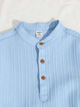 SHEIN ملابس كاجوال عطلة للفتى المراهق بطراز كوري بياقة مندرين وسحاب نصفي وأكمام قصيرة مع شورت مطبوع مجموعة من قطعتين