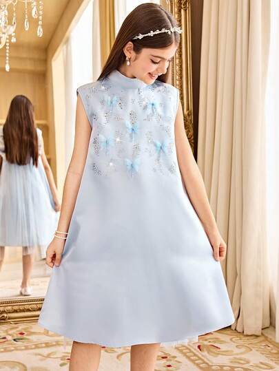 SHEIN فستان أنيق بدون أكمام للفتيات المراهقات، بتصميم خط A مزين بفراشة 3D مرصعة بالراين ستون، فستان أميرة صغيرة، فستان موسم الزفاف، فستان فتاة الزهور، باللون الأزرق