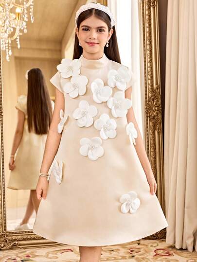 SHEIN فستان قصير بأكمام قصيرة للبنات المراهقات، بتصميم أنيق وألوان سادة، مزين بزهور ثلاثية الأبعاد، مناسب للارتداء اليومي والعودة إلى المدرسة