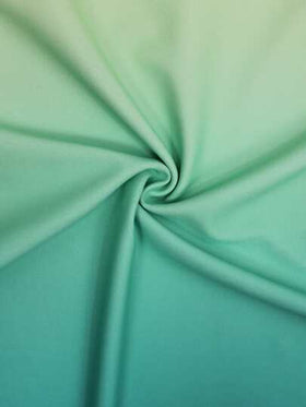 Manfinity Swimmode قميص سيرفينج بياقة مستديرة وأكمام طويلة بتدرج اللون للرجال، عطلة شاطئية