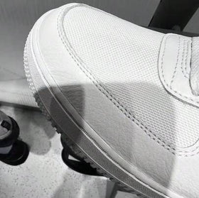 Nike حذاء رياضي رجالي جديد AIR FORCE 1 GTX سهل الارتداء ومقاوم للتآكل