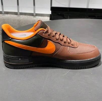 Nike حذاء رياضي رجالي جديد AIR FORCE 1 GTX سهل الارتداء ومقاوم للتآكل
