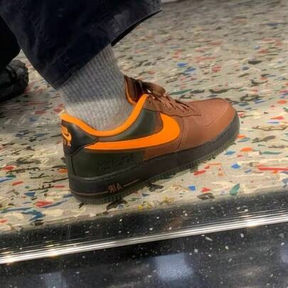Nike حذاء رياضي رجالي جديد AIR FORCE 1 GTX سهل الارتداء ومقاوم للتآكل