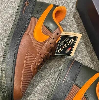 Nike حذاء رياضي رجالي جديد AIR FORCE 1 GTX سهل الارتداء ومقاوم للتآكل