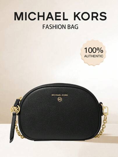 Michael Kors حقيبة كتف أنيقة وعصرية للنساء من Jet Set Charm، حقيبة صغيرة مزينة بشعار الكاميرا، حقيبة كتف