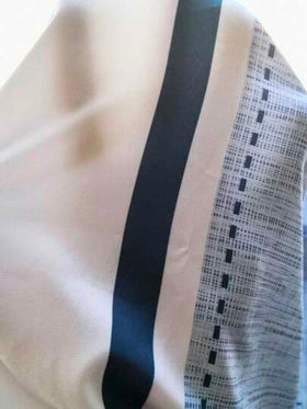 قميص رجالي قصير الأكمام فضفاض بأزرار بطبعة نسيج مخطط كلاسيكي