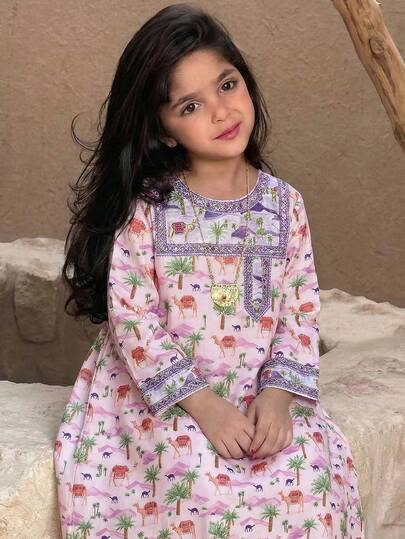 SHEIN فستان طويل الأكمام بطبعة الفلامنجو للفتيات الصغيرات، طراز العطلات، خريفي