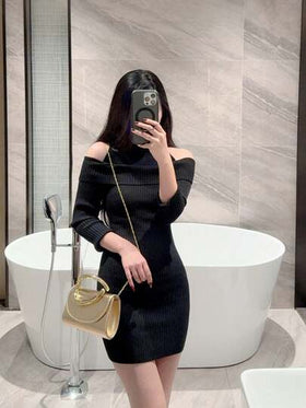 حقيبة مسائية معدنية صغيرة مزينة بشكل أنيق، حقيبة يد نسائية مزينة بشريط معدني لامع، إحساس فاخر للفساتين المسائية والحفلات والزفاف والسهرات، تأتي مع سلسلة معدنية