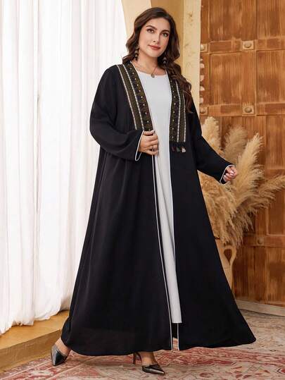 Al Najma رمضان عباية عربية فضفاضة أنيقة متعددة الاستخدامات للنساء ذوات الأحجام الكبيرة، مطرزة بطراز رجعي ومرقعة مع شراريب