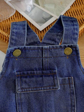 SHEIN Vintaside Kids مجموعة من قطعتين لملابس أطفال الأولاد الرضع، تتكون من قميص كاجوال بلون أحادي وبنطال جينز بيب