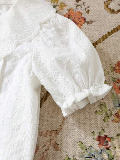 Cozy Pixies كارديجان بناتي بياقة مكشكشة وأكمام قصيرة، لون أحادي، مريح وفضفاض، مطرز بزخارف زهرية ثلاثية الأبعاد، باللون الكريمي، مناسب للزفاف وفتاة الزهور وحفلات عيد الميلاد